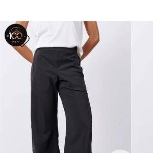 Ruti on the loose pant 4P
